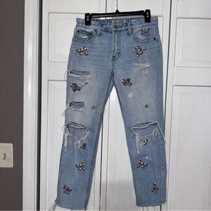 Floral Embroidered Light Blue Distressed Women Jeans